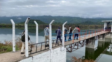 Realizan trabajos de mantenimiento en la represa Los Pizarros