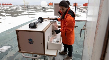 Los científicos que vigilarán la atmósfera durante el largo invierno antártico