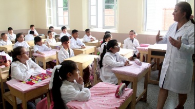 Comenzaron las clases en varias provincias con un paro de los docentes de Ctera