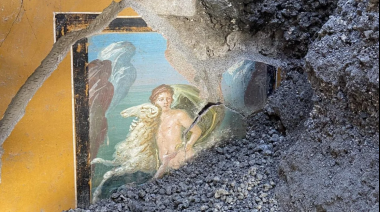 Hallaron en Pompeya frescos de 2.000 años de antigüedad que retratan el mito de Hele y Frixo