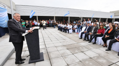 Jaldo inauguró la Escuela Secundaria de Benjamín Paz