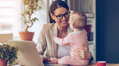 Cuáles son los desafíos y decisiones alrededor de la maternidad y la vuelta al trabajo